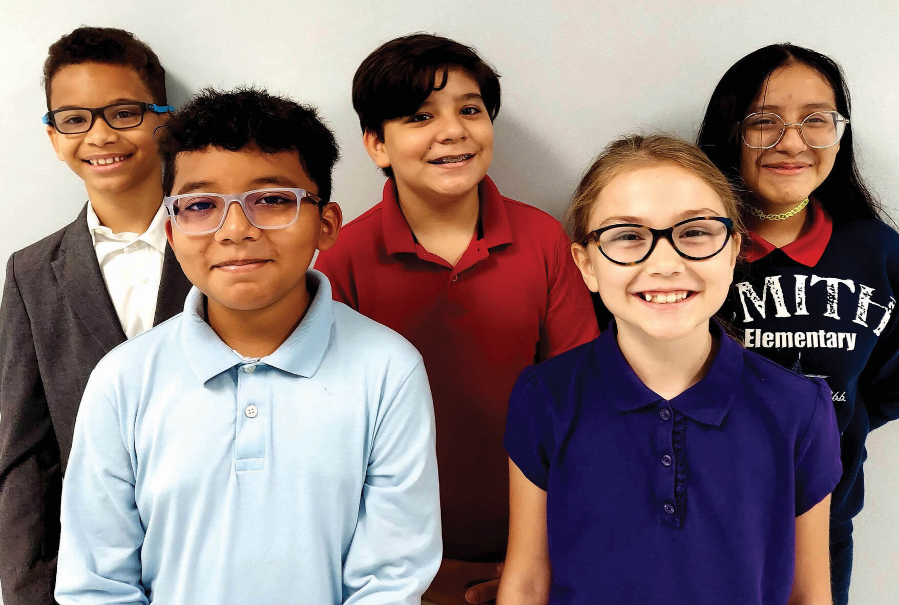 Smith Elementary journalism class contributes to campus newsletter